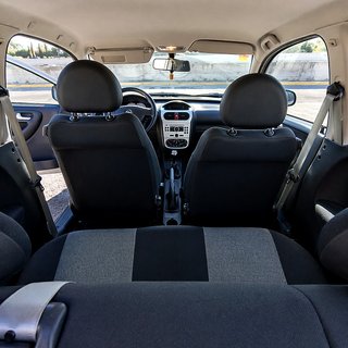 Opel Corsa 1.2 · SOLO 74.900 km reales · ITV 2027