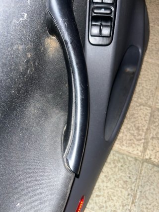 Molduras puertas Seat Leon delanteros