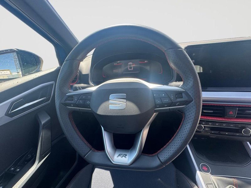 SEAT Arona 2025, foto 11