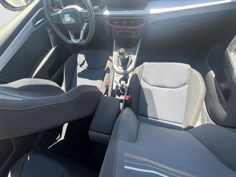 SEAT Arona 2025, foto 14