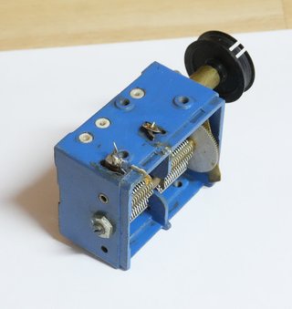 Condensador variable de sintonia, doble o tandem