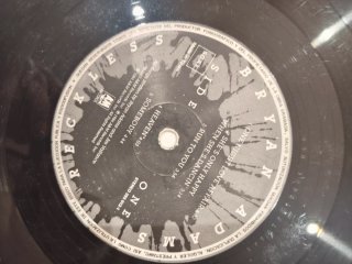 Lote Bryan Adams: 4 Vinilos LP + Libro + Poster