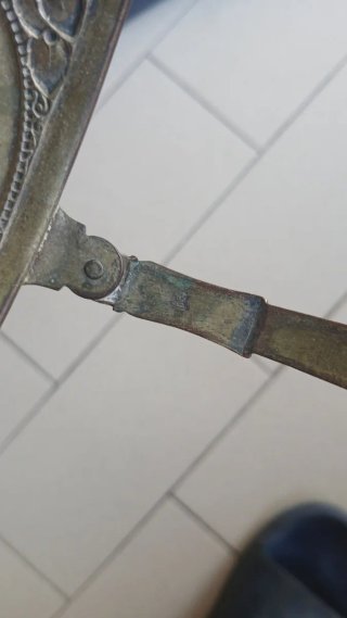 Cestino decorativo in metallo