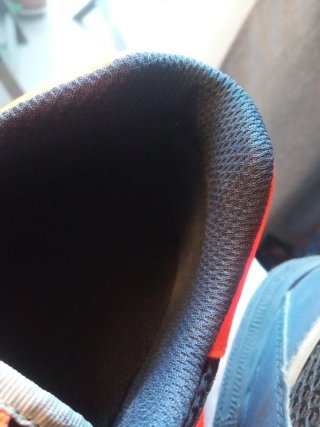 Zapatillas deportivas Munich negras y naranjas