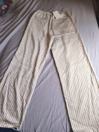 Pantalón Zara rayas beige/negro Talla S