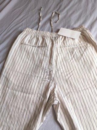 Pantalón Zara rayas beige/negro Talla S