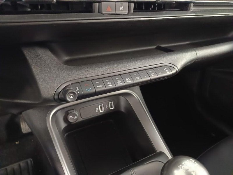 Jeep Avenger 2024, foto 16