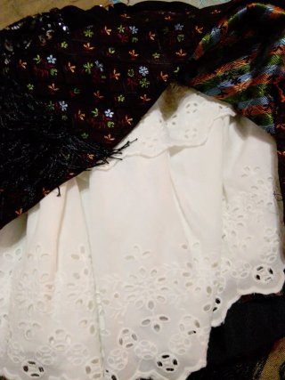 Conjunto Baturra Negro y Multicolor