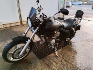 Kymco Venox 250 Cruiser Negra