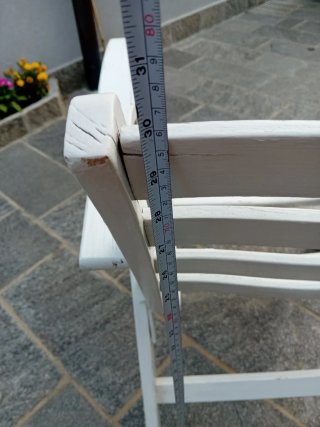 Sedia  pieghevole in legno vintage bianca