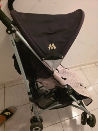Silla de paseo Maclaren.