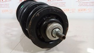 TOYOTA YARIS Active AMORTIGUADOR DELANTERO DERECHO
