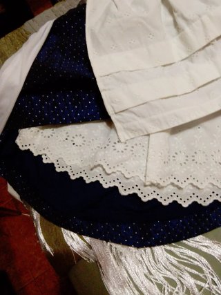Conjunto Baturra blanco y azul