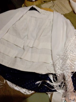 Conjunto Baturra blanco y azul