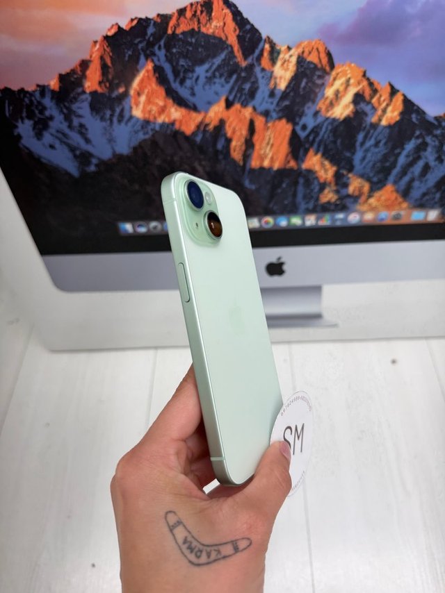 IPHONE 15 128gb como nuevo