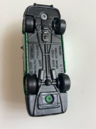 Matchbox Ford Crown Victoria Taxi 2005 Verde
