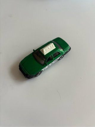 Matchbox Ford Crown Victoria Taxi 2005 Verde