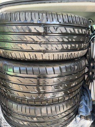 Llantas OZ Racing 17 4x100 con Neumáticos
