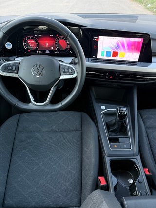 VOLKSWAGEN Golf Life 2.0 TDI