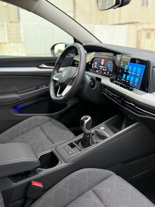 VOLKSWAGEN Golf Life 2.0 TDI
