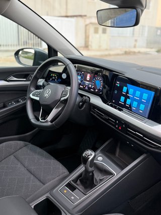 VOLKSWAGEN Golf Life 2.0 TDI