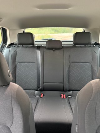 VOLKSWAGEN Golf Life 2.0 TDI