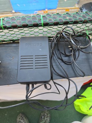 Altavoces Philips Plata y Negro