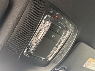 Mercedes-Benz Clase A 180 100 kW (136 CV)