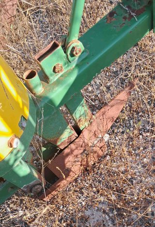 Sembradora GIL para maíz y girasol de 4 tambores.