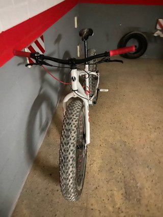 Bicicleta Fat Bike Mondraker Blanca