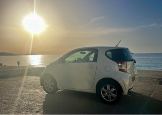 Toyota iQ 2010
