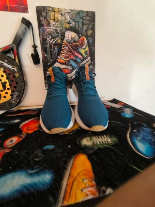 Zapatillas ASICS Patriot 13 Azul y Dorado