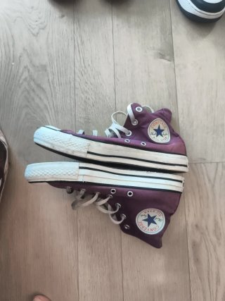 Converse Moradas Talla 37.5