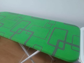 Tabla de planchar verde