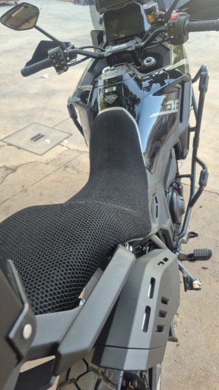 Zontes 703F Adventure Moto Negra