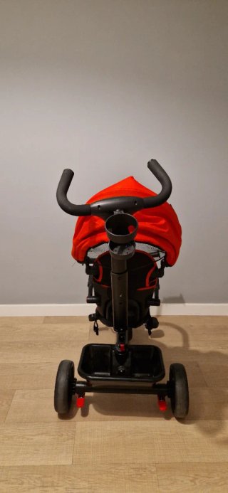 Triciclo Molto Rojo y Negro