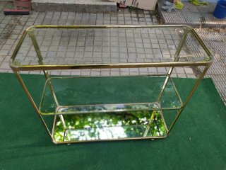 Mueble auxiliar vitrina cristal dorado