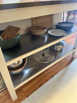 Isla de cocina madera roble y taburetes