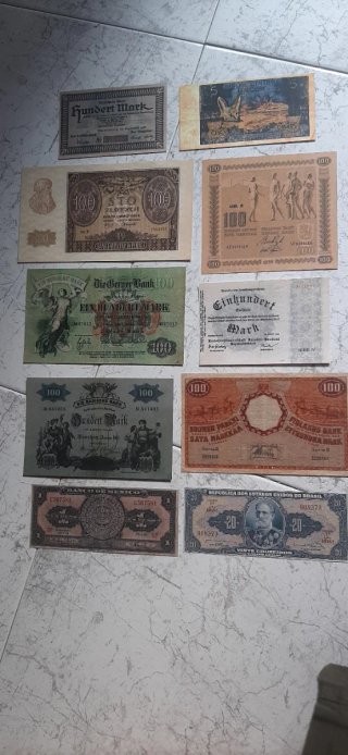Lote B 20 Billetes Extranjeros Variados