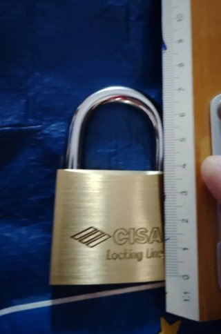 11 Lucchetti CISA Chiave Unica più 4 chiavi