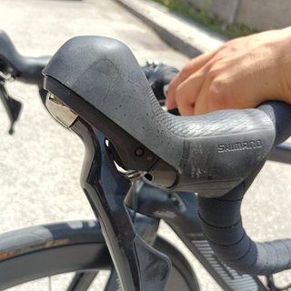 Bicicleta de carretera BH G7 Disc Pro
