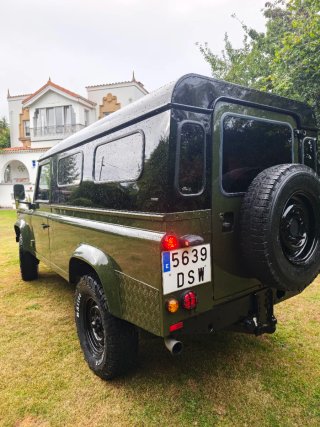 Land Rover Defender 2005