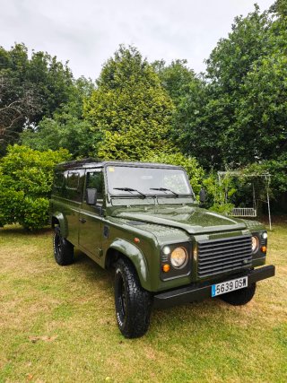 Land Rover Defender 2005