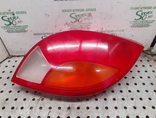 Ford 984251 piloto trasero derecho ka (ccq) *