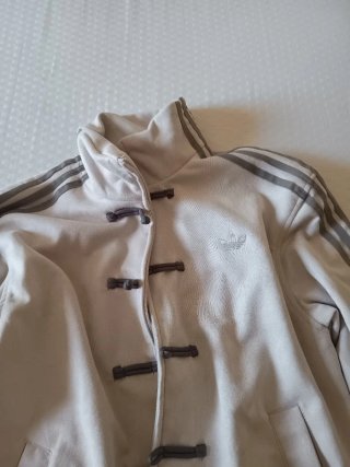Sudadera Adidas botones chinos beige gris XS