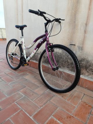 Bicicleta Montaña 26 Morado/Blanco