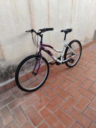 Bicicleta Montaña 26 Morado/Blanco