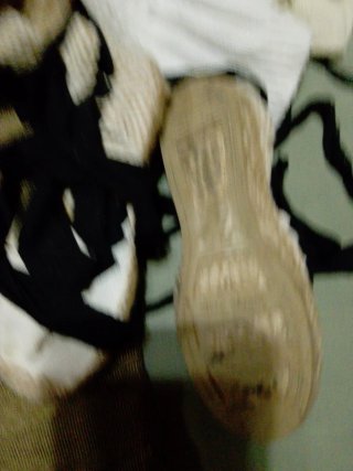 Zapatillas y medias baturra