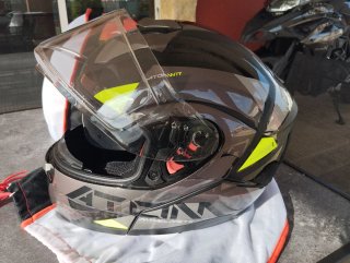 Pareja Cascos Modulares MT W17  ATOM (M y S)