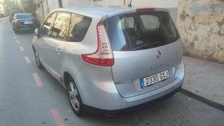 Renault Grand Scenic 2010